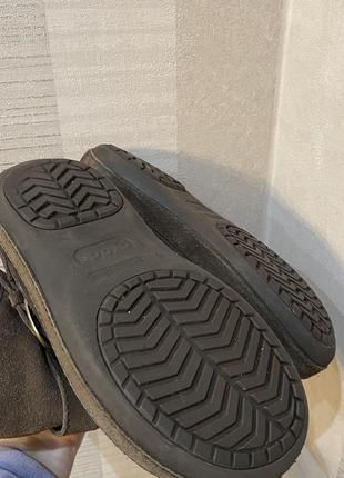 Crocs berryessa suede жіночі шкіряні чоботи 37р5 фото