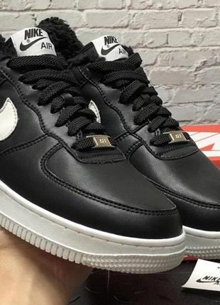 Зимові жіночі кросівки nike air force 1 winter black white (хутро)36-37-38-38.5