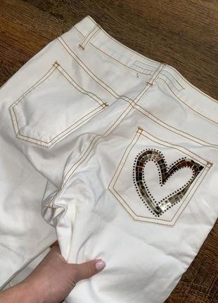 Білі вкорочені брюки бриджі капрі джинси escada sport белые джинсы с подворотом джинсы с подкатом бриджи капри прямые джинсы трубы5 фото