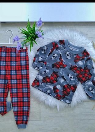 Дуже красиві, зручні , та теплі піжами на діточок