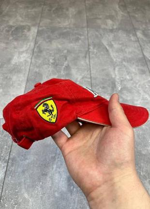 Ferrari кепка7 фото