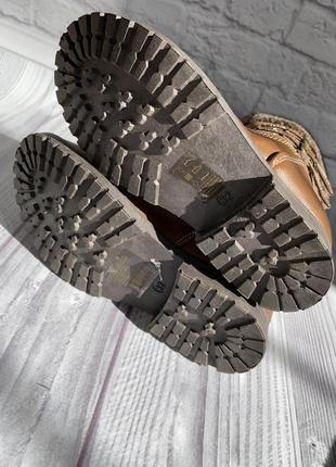 Зимние коричневые ботинки для девочки с мехом3 фото