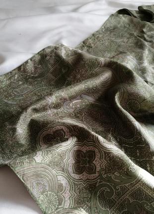 Шелковый шарф в этно стиле