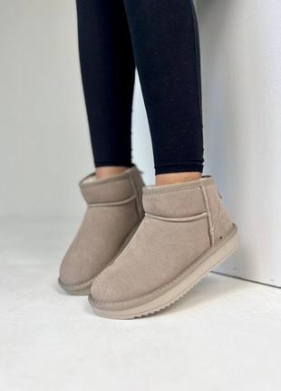 Женские угги ugg classic ultra mini beige ультра мини бежевого цвета