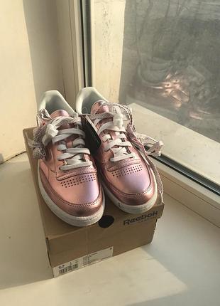 Кросівки reebok classic 6