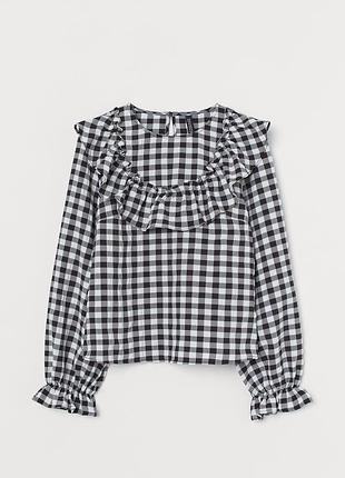 Чорно-біла демісезонна блуза демісезон h&m рюши