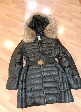 Куртка зимова moncler.