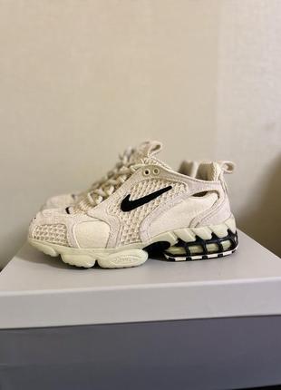 Кроссовки nike оригинал, женские 36 размер.