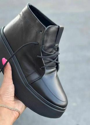 Стильные женские ботинки на платформе натуральная кожа шнуровка цвет черный размер 40 (26 см) (50651)9 фото