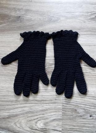 Жіночі в'язані рукавички