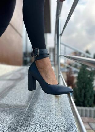 Эксклюзивные туфли из итальянской кожи и замши женские на каблуке10 фото