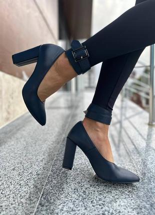 Эксклюзивные туфли из итальянской кожи и замши женские на каблуке8 фото