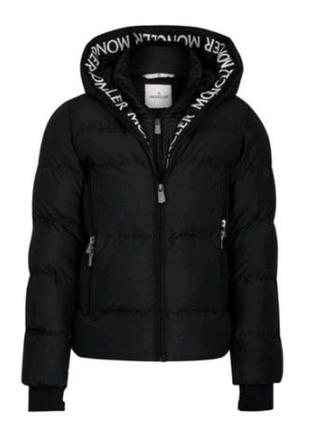 Зимова куртка moncler чорна