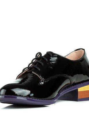 Туфли женские лаковые кожаные черные на удобном каблуке 1539т5 фото