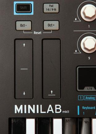 Midi-клавіатура  arturia minilab mk26 фото