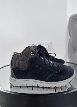 Мягкие качественные ботиночки geox