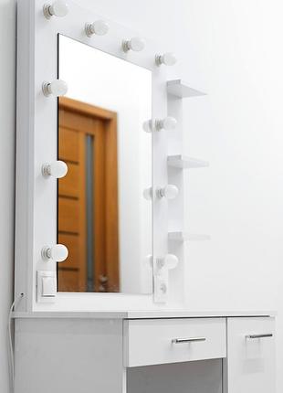 Туалетный столик трюмо и макияжное гримерное зеркало с полочками и подсветкой ширина 90 см белый5 фото