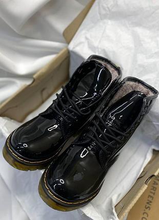 Жіночі черевики dr. chaussures martens patent доктор мартінс