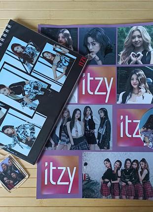 Комплект itzy итзу стикерпак + скетчбук + значок 7,5 + брелок