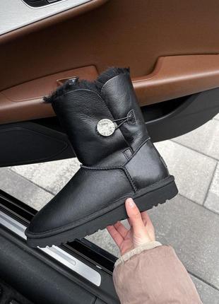 Жіночі ugg уги