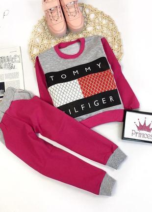 Спортивный костюм на девочку