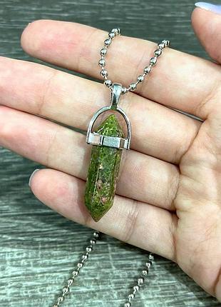 Натуральный камень яшма гелиотроп - кулон кристалл шестигранник на цепочке - подарок парню, девушке