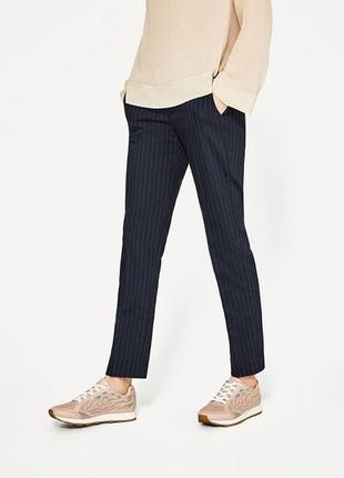 Укороченные брюки в полоску zara,34/xs