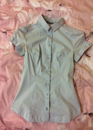 Сорочка приталені