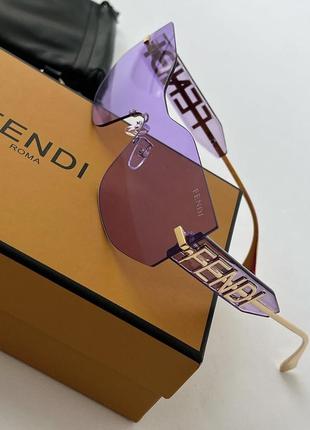 Брендовые солнцезащитные очки fendi