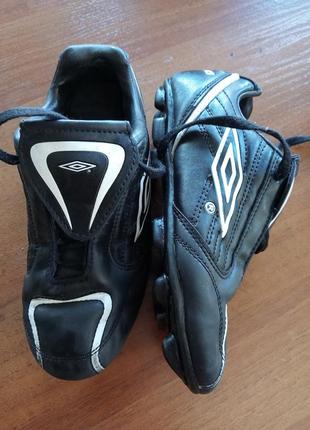 Копки,бутси umbro 33p.