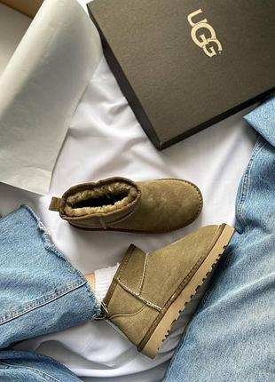 Женские угги, коричневые