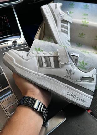 Кросівки adidas