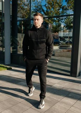 Зимний мужской спортивный костюм на флисе зимний мужественный спортивный костюм nike tech fleece