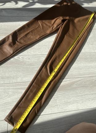 Брюки из экокожи коричневые кожаные брюки утепленные кожаные брюки коричневые кожаные лосины на флисе8 фото