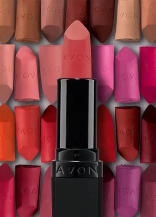 Помады в ассортименте avon.