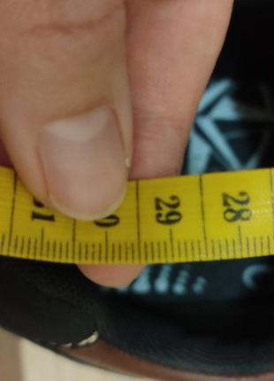 Кросовки, кеды