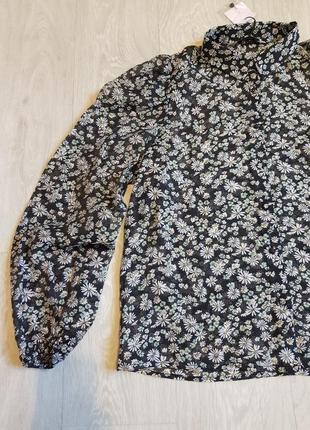 Сорочка жіноча в квітковий принт в ромашку блузка жіноча базова2 фото