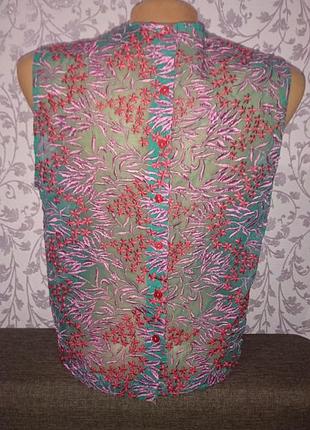 Стильна блуза-топ з вишивкою