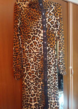 Мега бомбельное платье в леопардовый принт3 фото