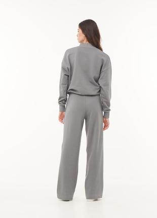 Комплект трьохнитка світшот та прямі брюки сіра олива3 фото