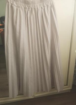Продаю новую красивую юбочку плиссе, размер 42-482 фото