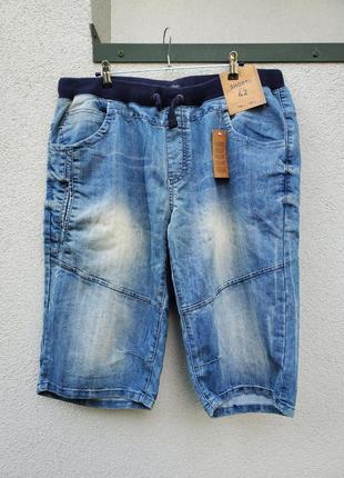 Очень красивые качественные брендовые джинсовые шорты для мужчин