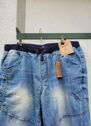 Очень красивые качественные брендовые джинсовые шорты для мужчин3 фото