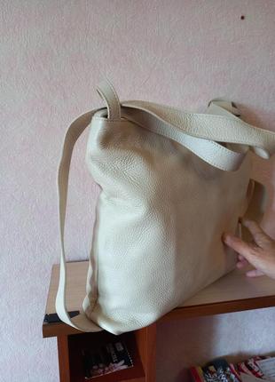 Сумка-рюкзак жіноча шкіряна2 фото
