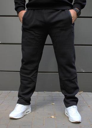Мужские утепленные спортивные штаны на флисе черные