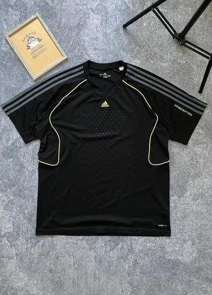 Футболка adidas predator traning