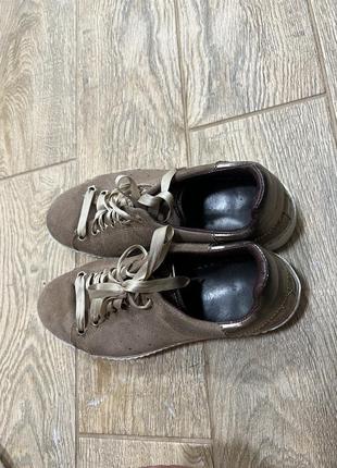 Фирменная обувь натуралтная замша кроссовки кроссовки bronx демисезон3 фото