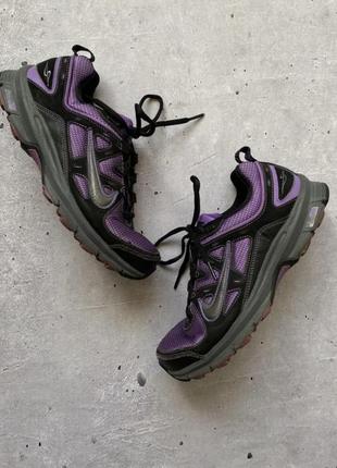 Женские кроссовки nike air alvord 9