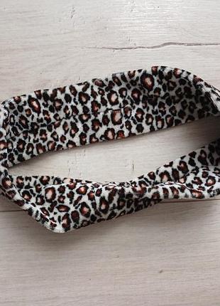 Трендовая тонкая велюровая повязка на голову у леопардовый принт