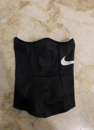 Nike snood